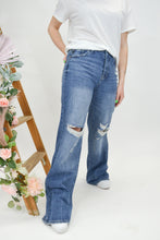 Load image into Gallery viewer, Jasmine 90&#39;s Jeans

